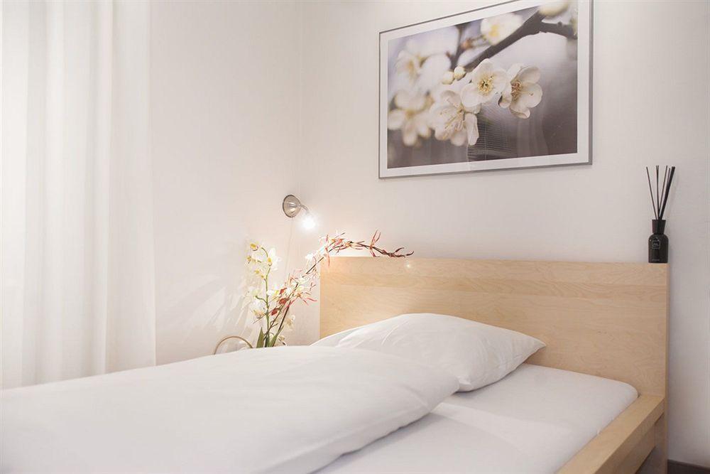 Concept Living Serviced Aparthotel Munich